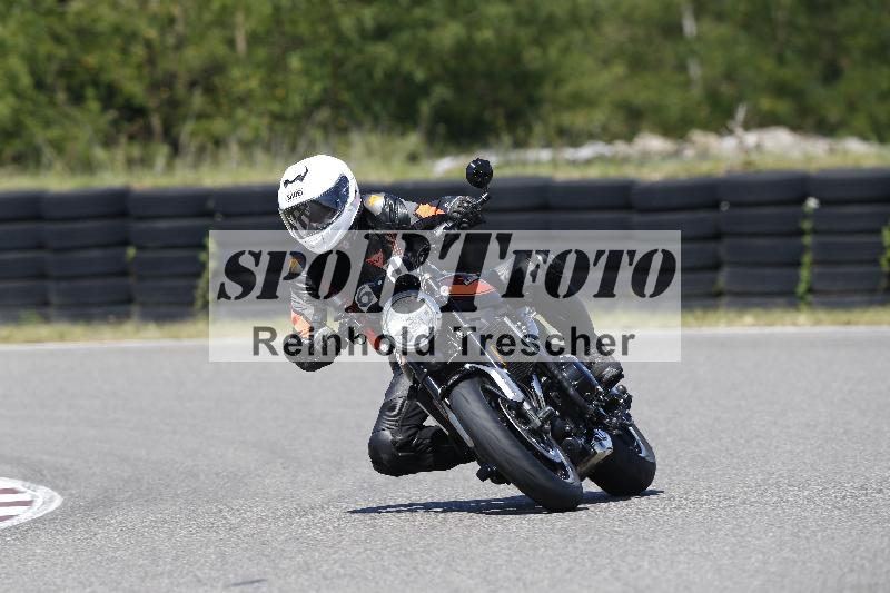 /Archiv-2025/48 25.08.2025 Cornu Master School ADR/blau-bleu/61